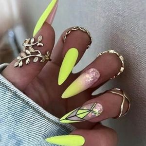Press On Nails